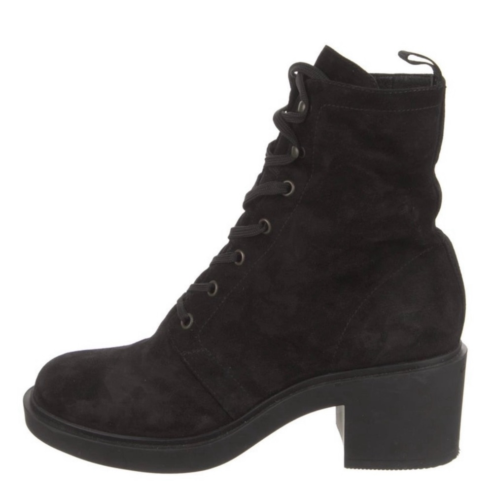 Gianvito Rossi Foster black suede boots. IT size 39.5 (fits like US 9)